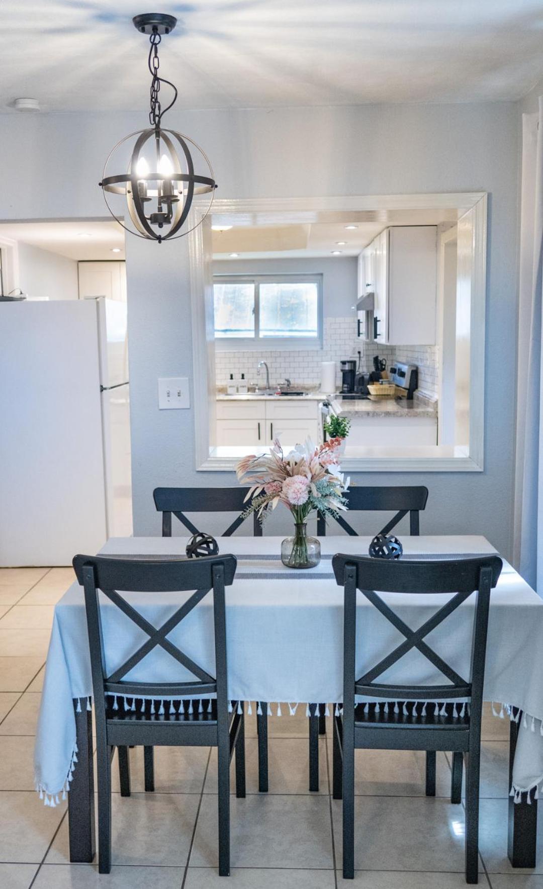 Cozy Home Near Busch Gardens Adventure Island And Usf Tampa Ngoại thất bức ảnh